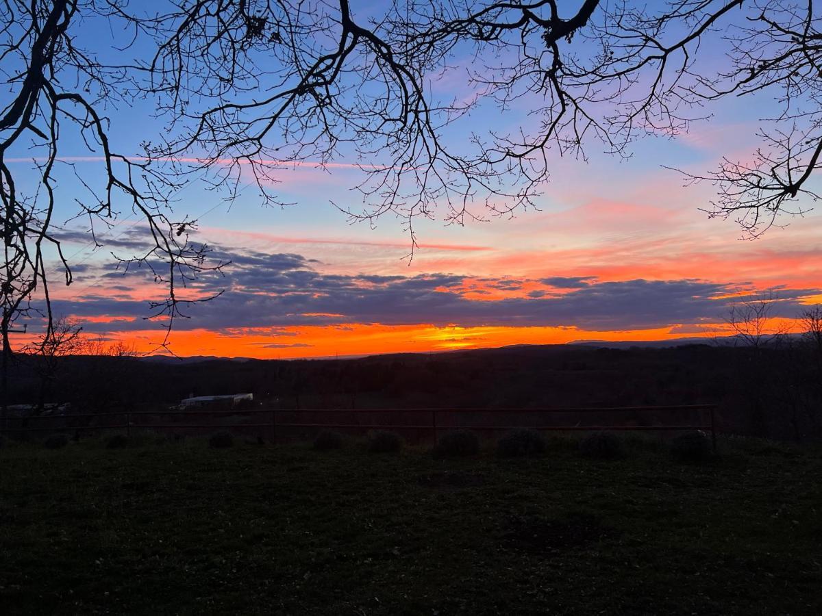 B&B Il Tramonto Barbarano Romano Exterior foto